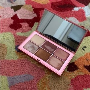 Gently used NARS orgasm palette